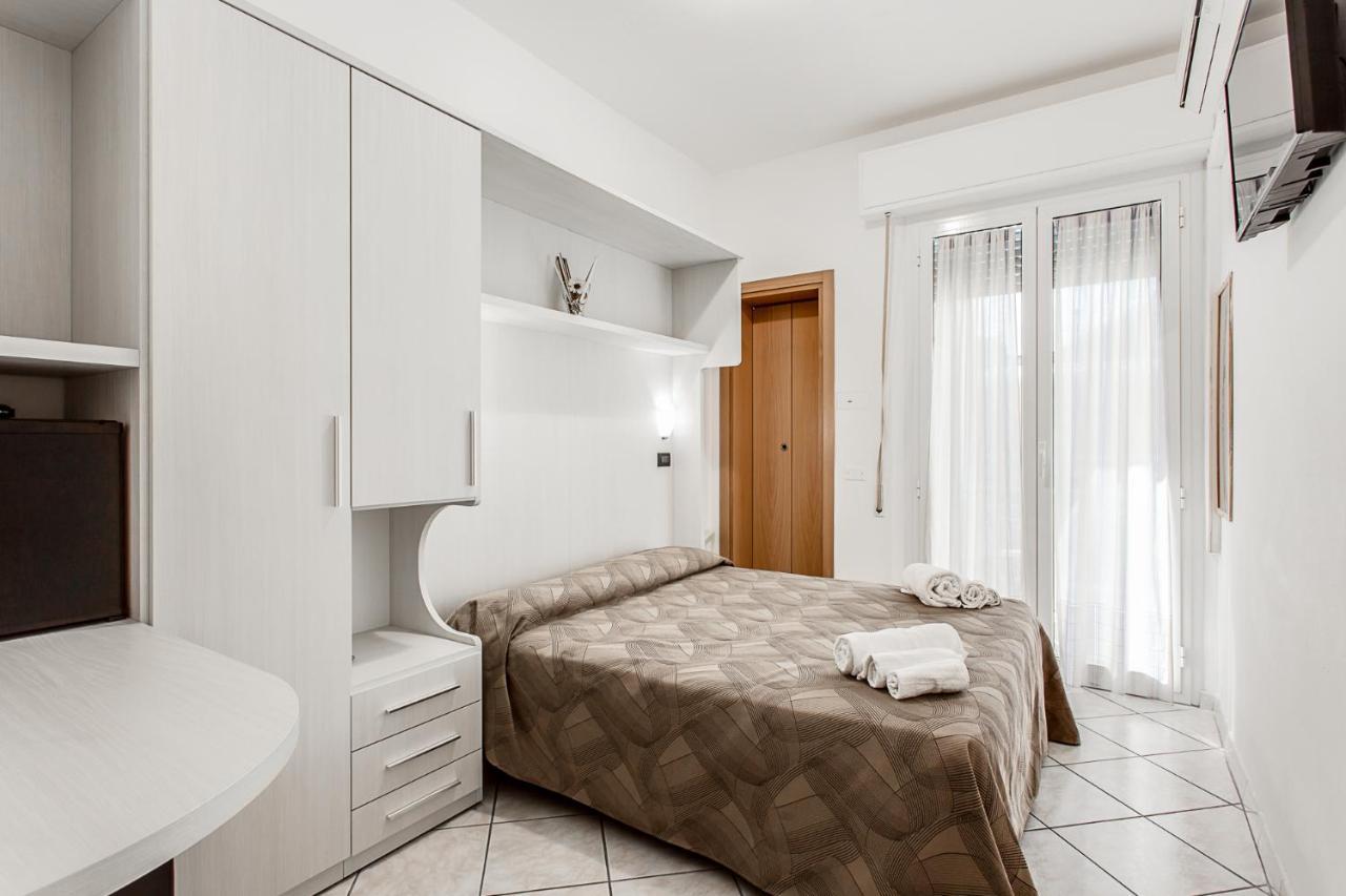 Hotel Anthos Cesenatico Eksteriør billede